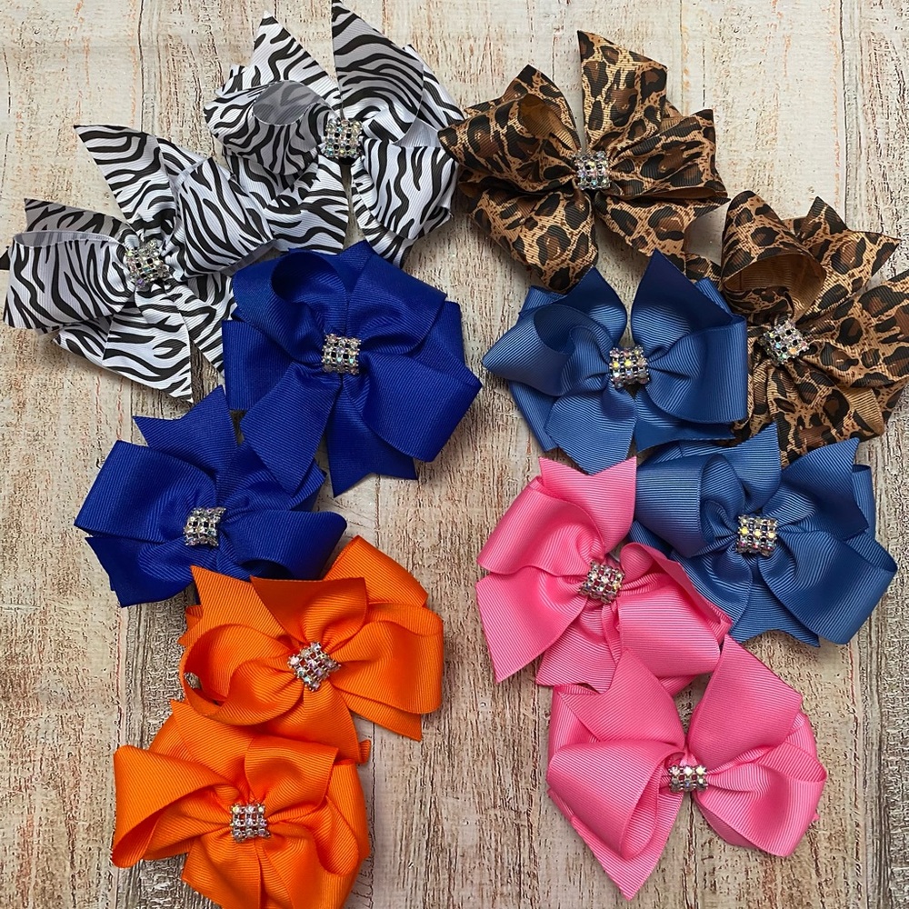 Piggy tail lot
